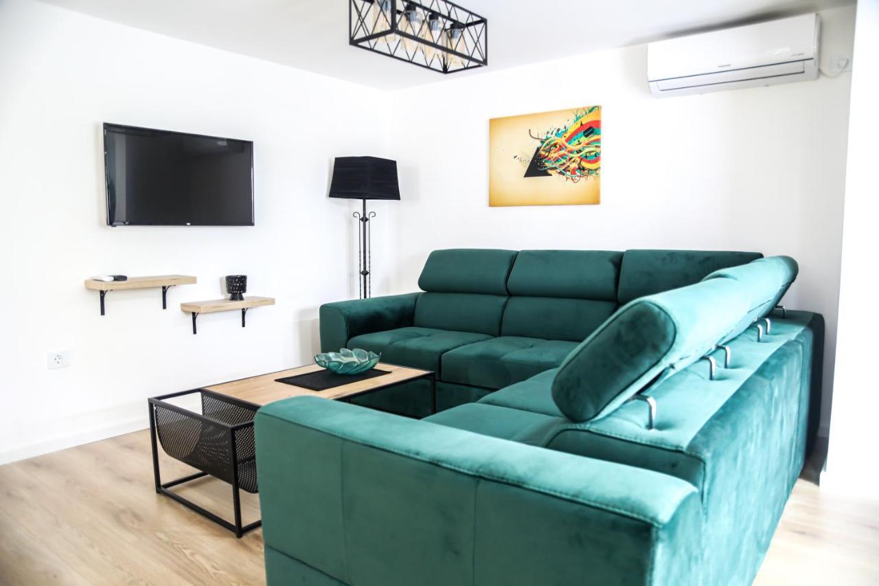 La Casa Apartments Jagodina Luaran gambar