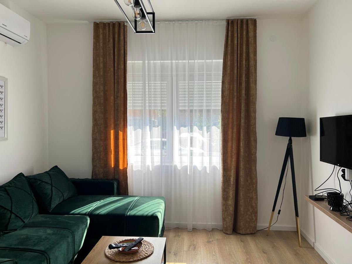 La Casa Apartments Jagodina Luaran gambar